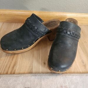 Kork-Ease Black Leather Mules with Wooden Sole